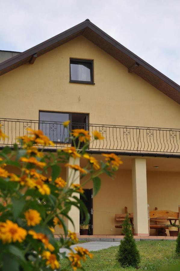 Appartamento Przylesie Uniejow Esterno foto