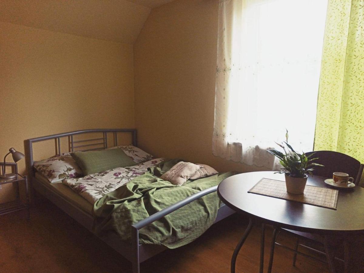 Appartamento Przylesie Uniejow Esterno foto